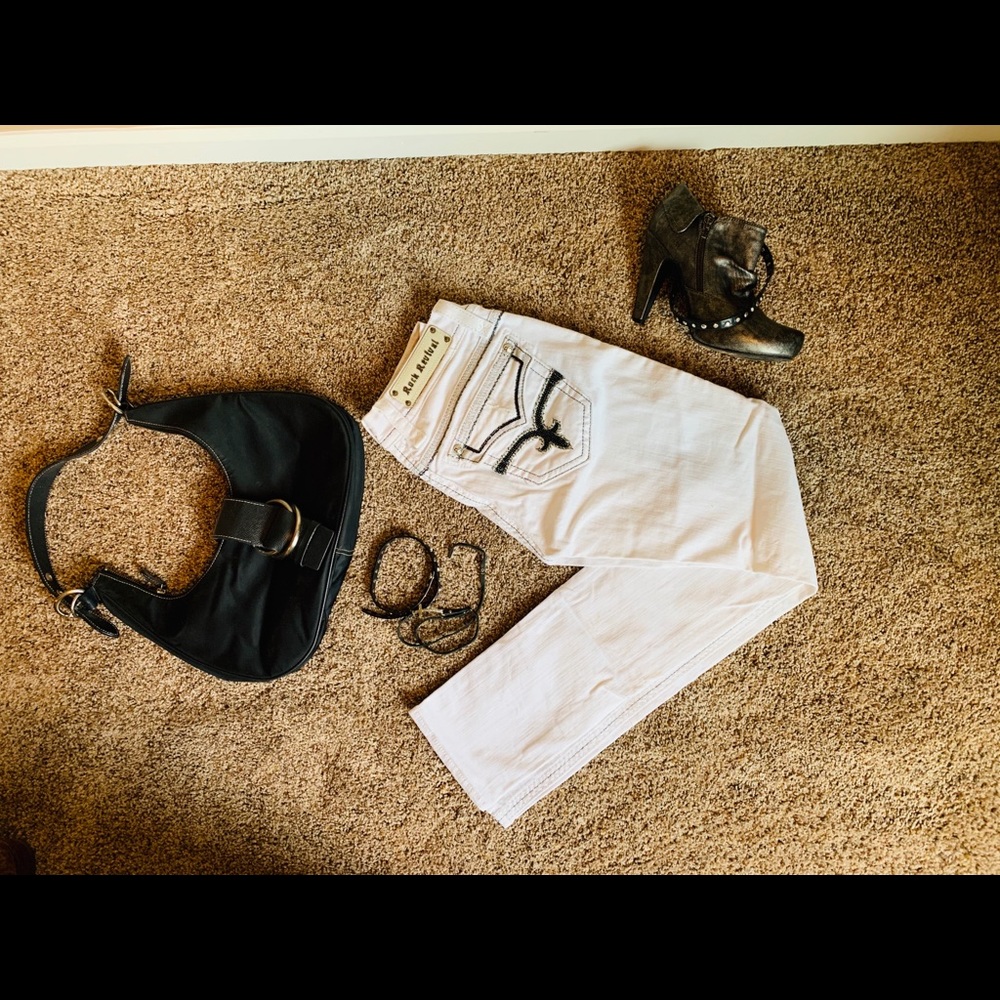 Rock Revival white skinny jeans size 28